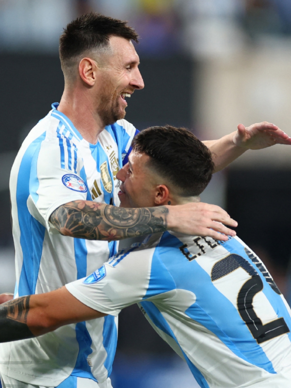 米兰体育官网-关于阿根廷绝地反击加拿大，阿尔瓦雷斯爆发神勇的信息