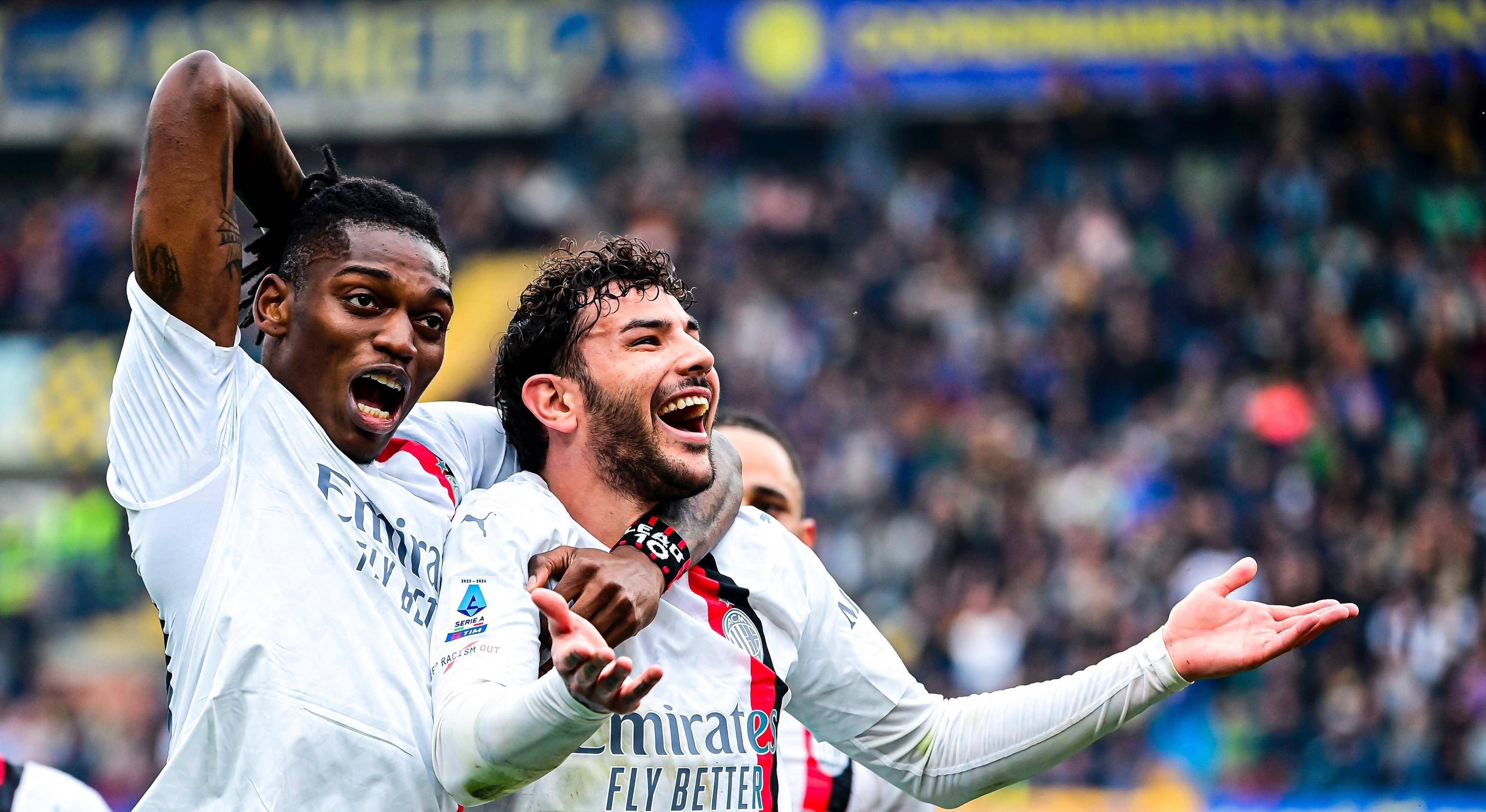 AC米兰中场连续助攻,球队雄心勃勃的简单介绍 AC米兰中场连续助攻,球队雄心勃勃的简单介绍