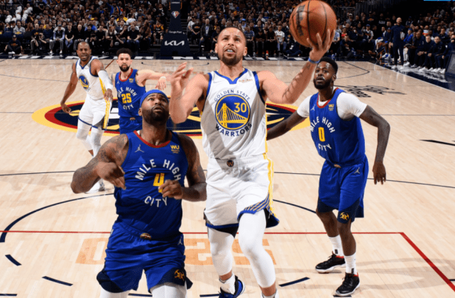 米兰APP下载-关于上海队逆转鹈鹕，克莱带队取胜的信息