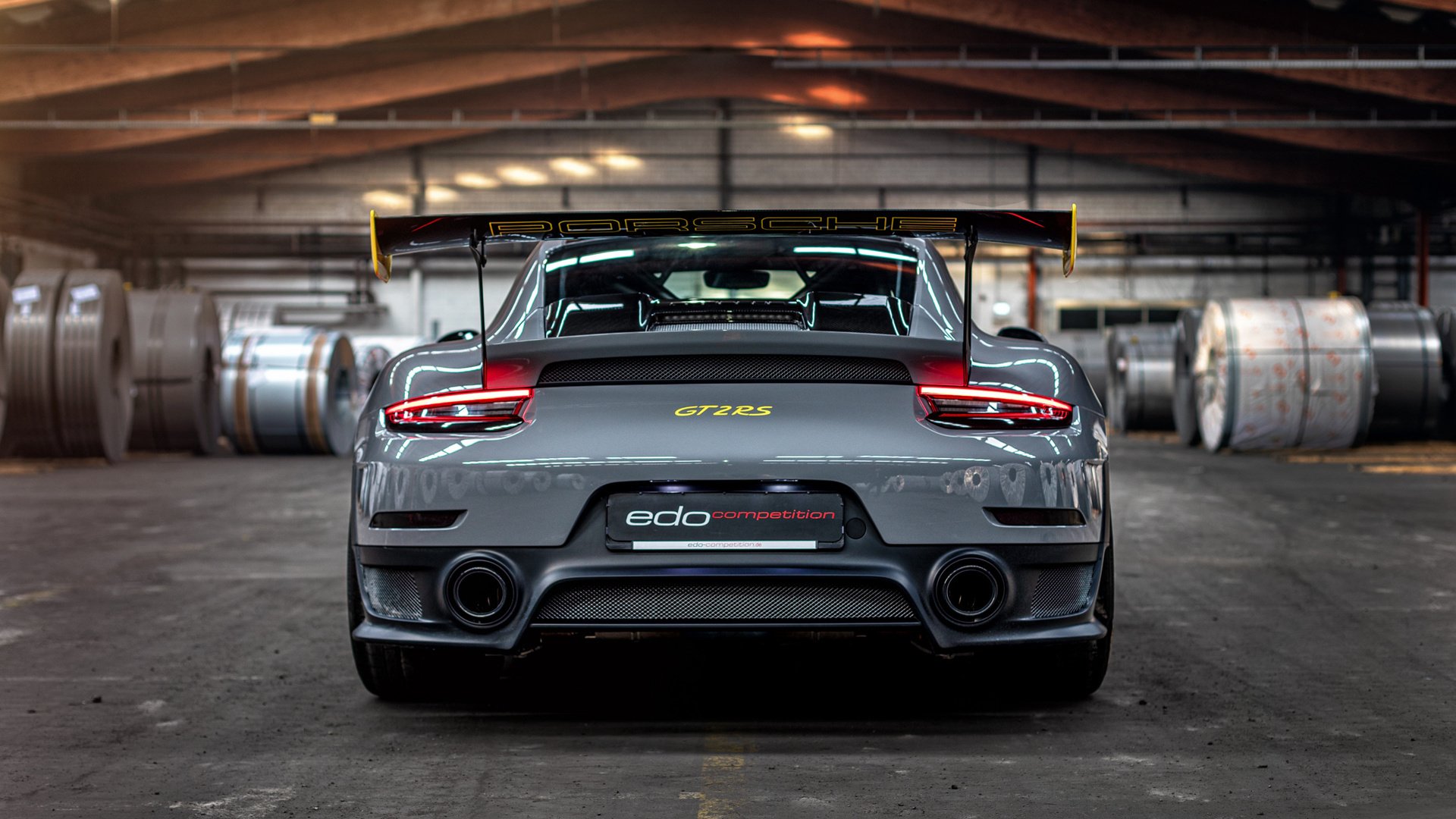 劳塔罗一锤定音,曼联强势晋级拉齐奥,欧冠淘汰赛迎来新接管者