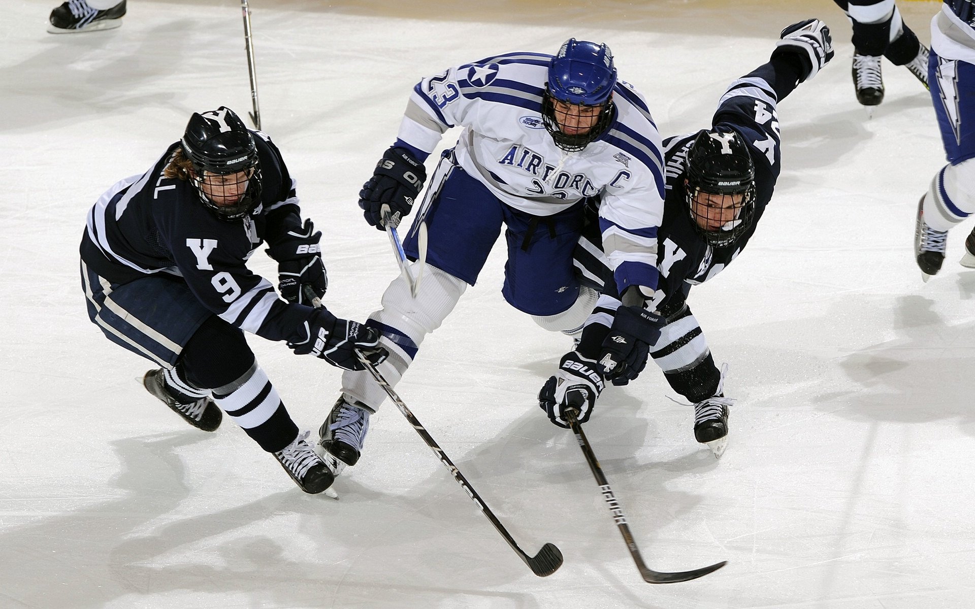 迪马利亚独舞欧洲之巅，比利时碾压瑞士背后的战术革命